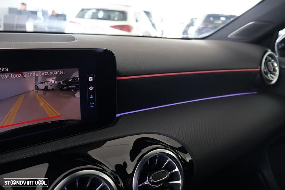 Mercedes-Benz A 250 e - 22