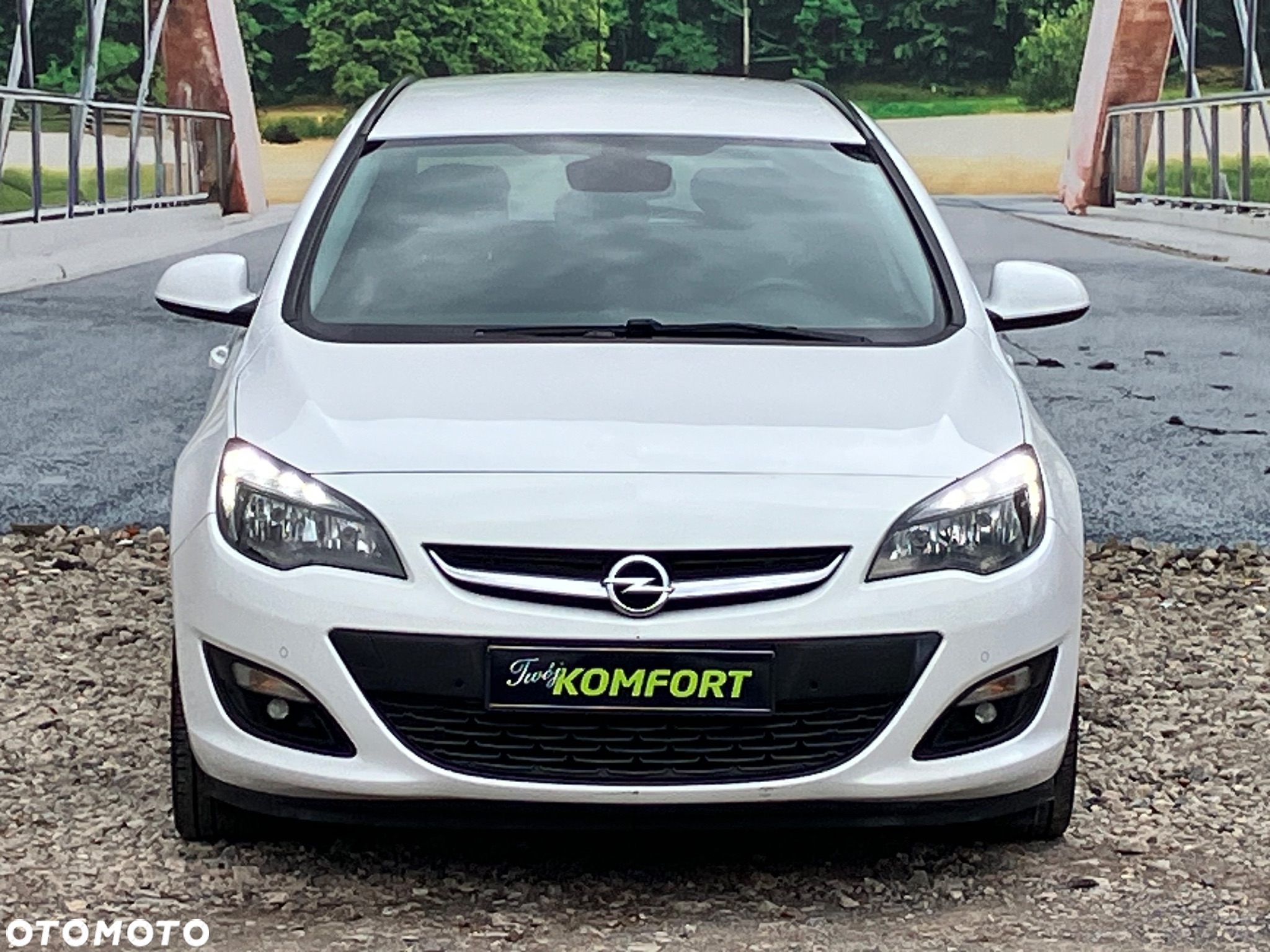 Opel Astra 1.4 Turbo Color Edition - 3