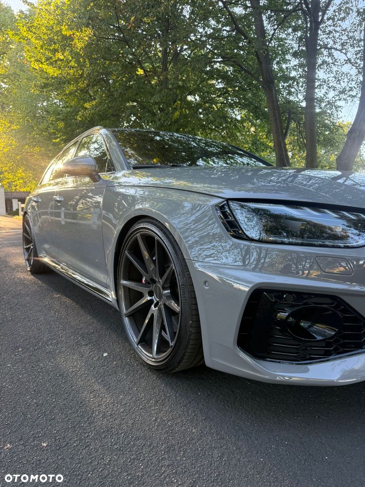 Audi RS4 Avant 2.9 TFSI Quattro Tiptr - 8