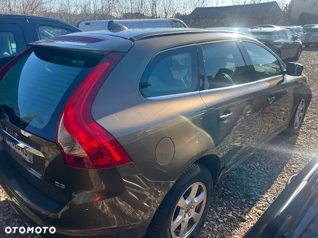 Volvo XC 60 D3 Drive-E Momentum - 14