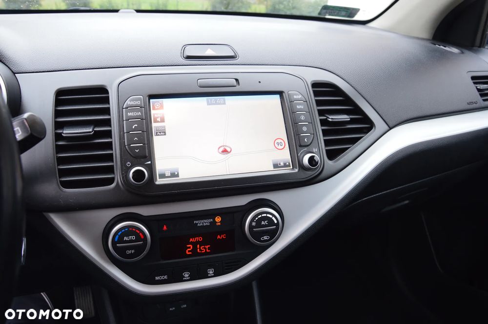 Kia Picanto 1.2 L - 24