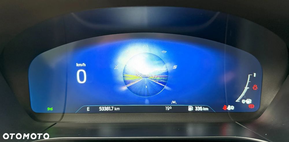 Ford Kuga 1.5 EcoBoost FWD Titanium - 35