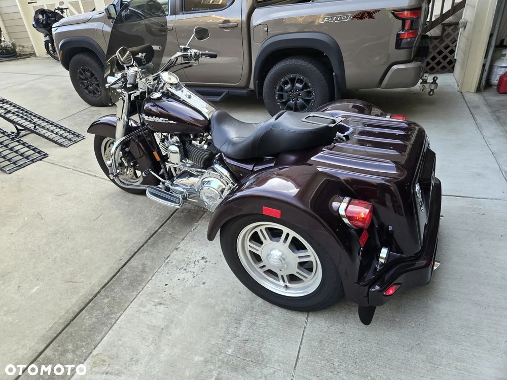 Harley-Davidson Tri Glide - 7