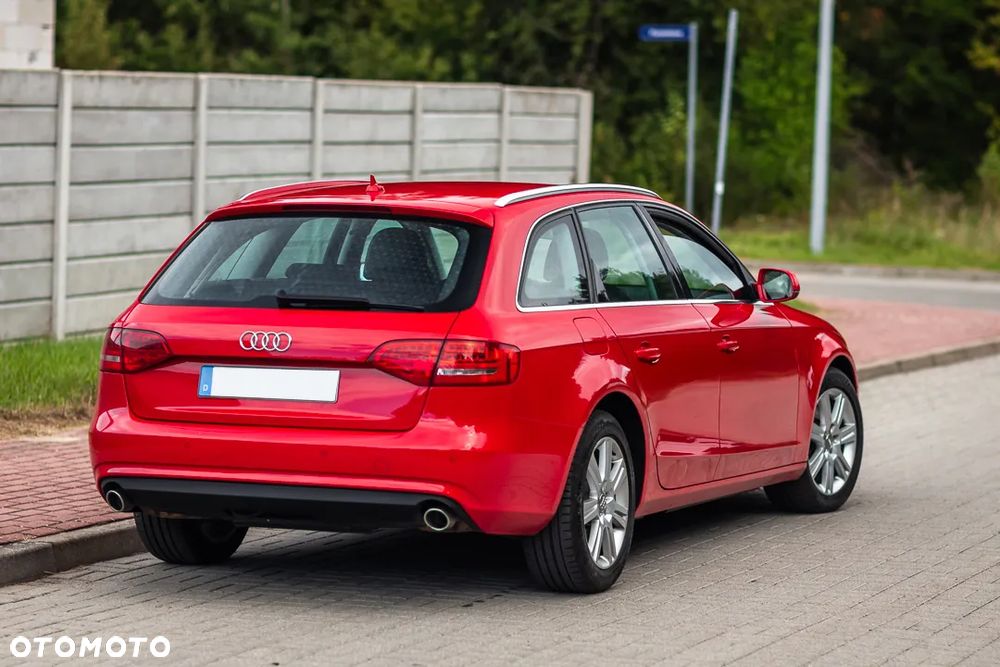 Audi A4 Avant - 12