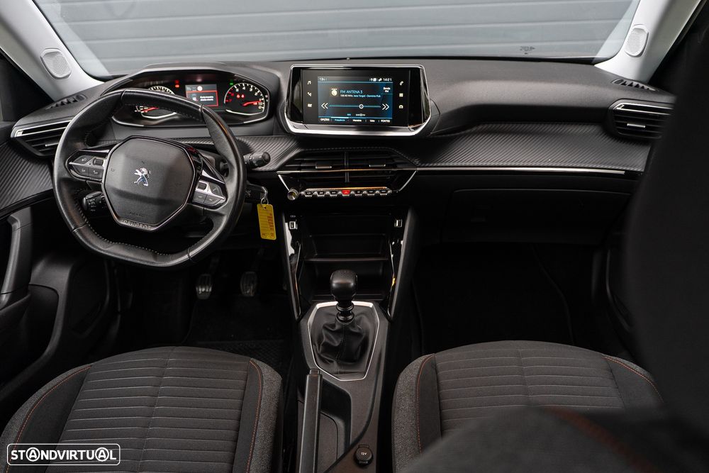 Peugeot 2008 PureTech 130 Allure Pack - 17