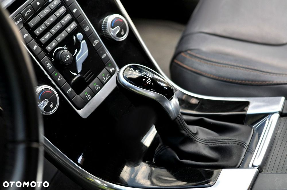 Volvo XC 60 D3 Drive-E Summum - 23