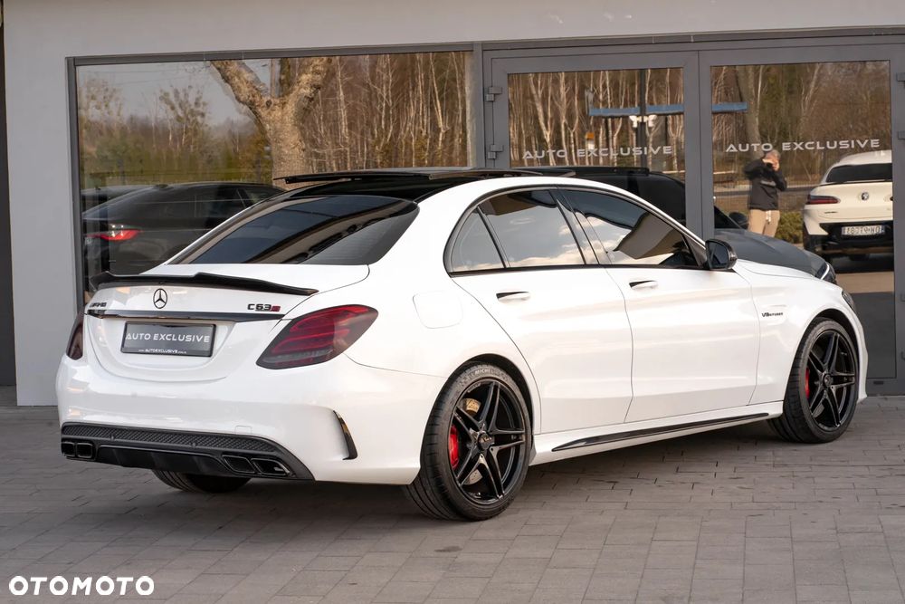 Mercedes-Benz Klasa C AMG 63 S AMG Speedshift 7G-MCT - 26