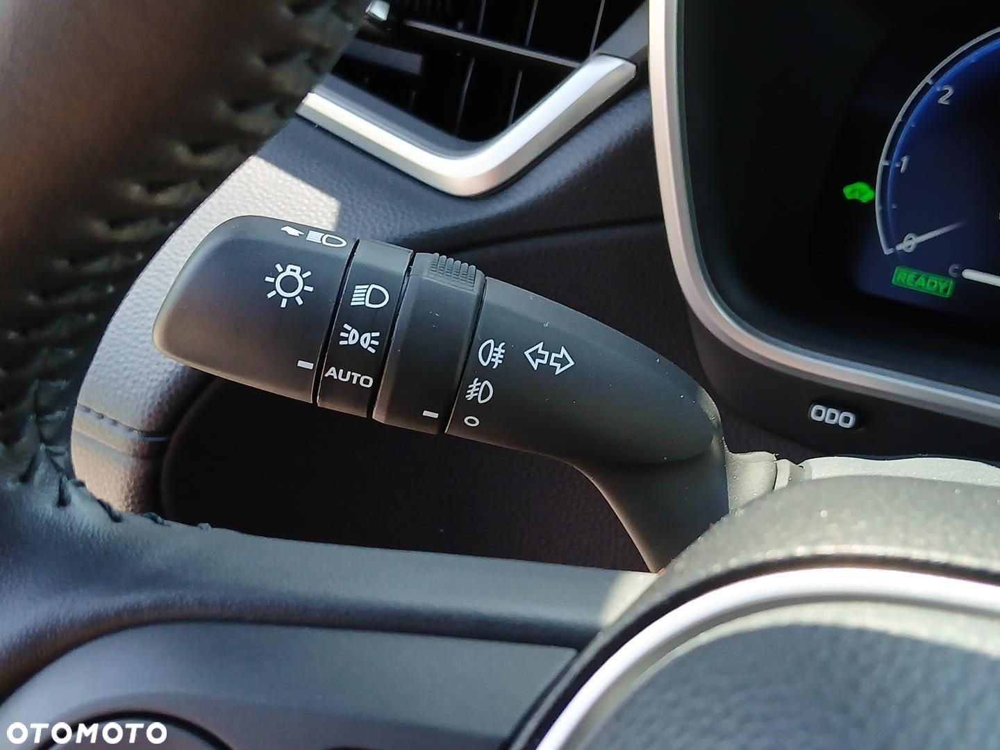 Toyota Corolla Cross 2.0 Hybrid Executive - 25