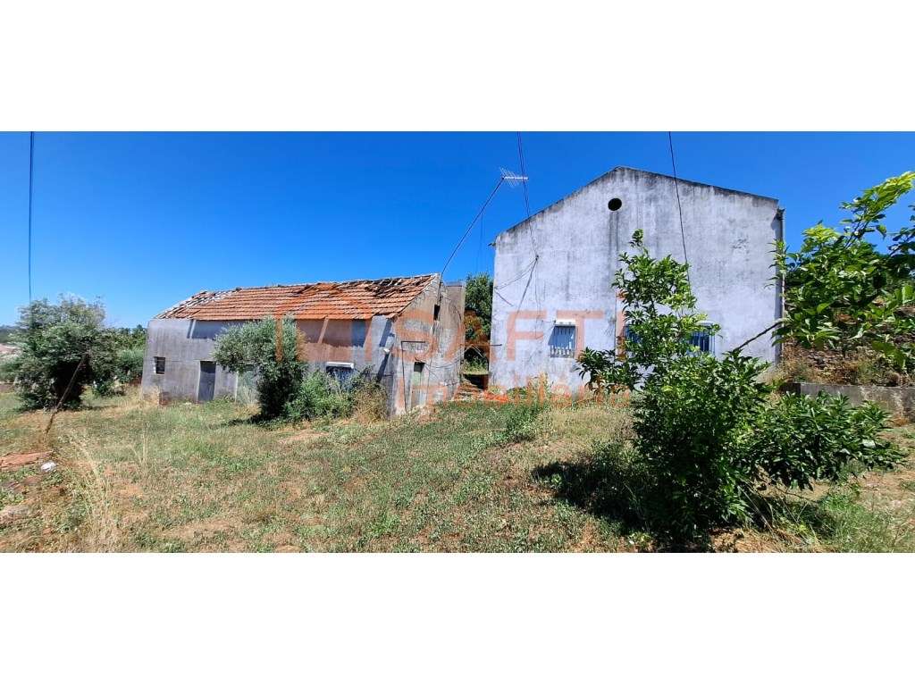Casa para reabilitar c/ Terreno, Furo de Água em aldeia da freguesi... - Grande imagem: 3/11