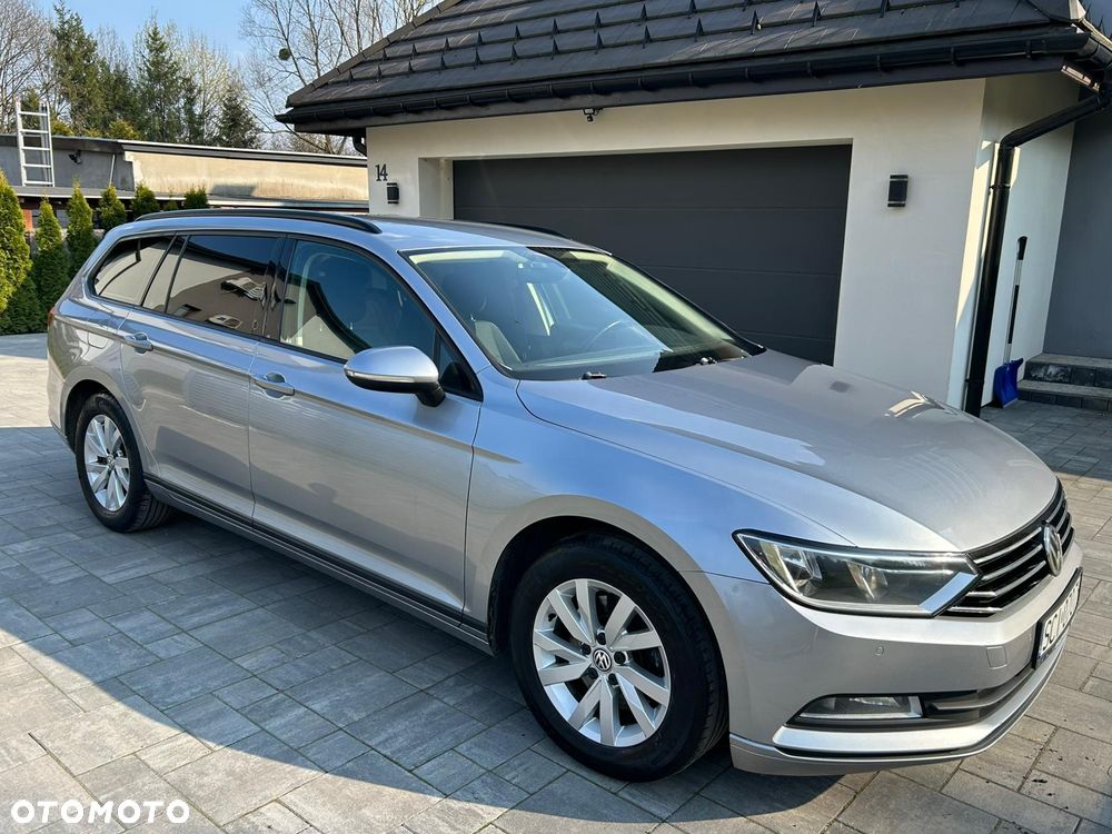 Volkswagen Passat 1.6 TDI BMT Comfortline - 1