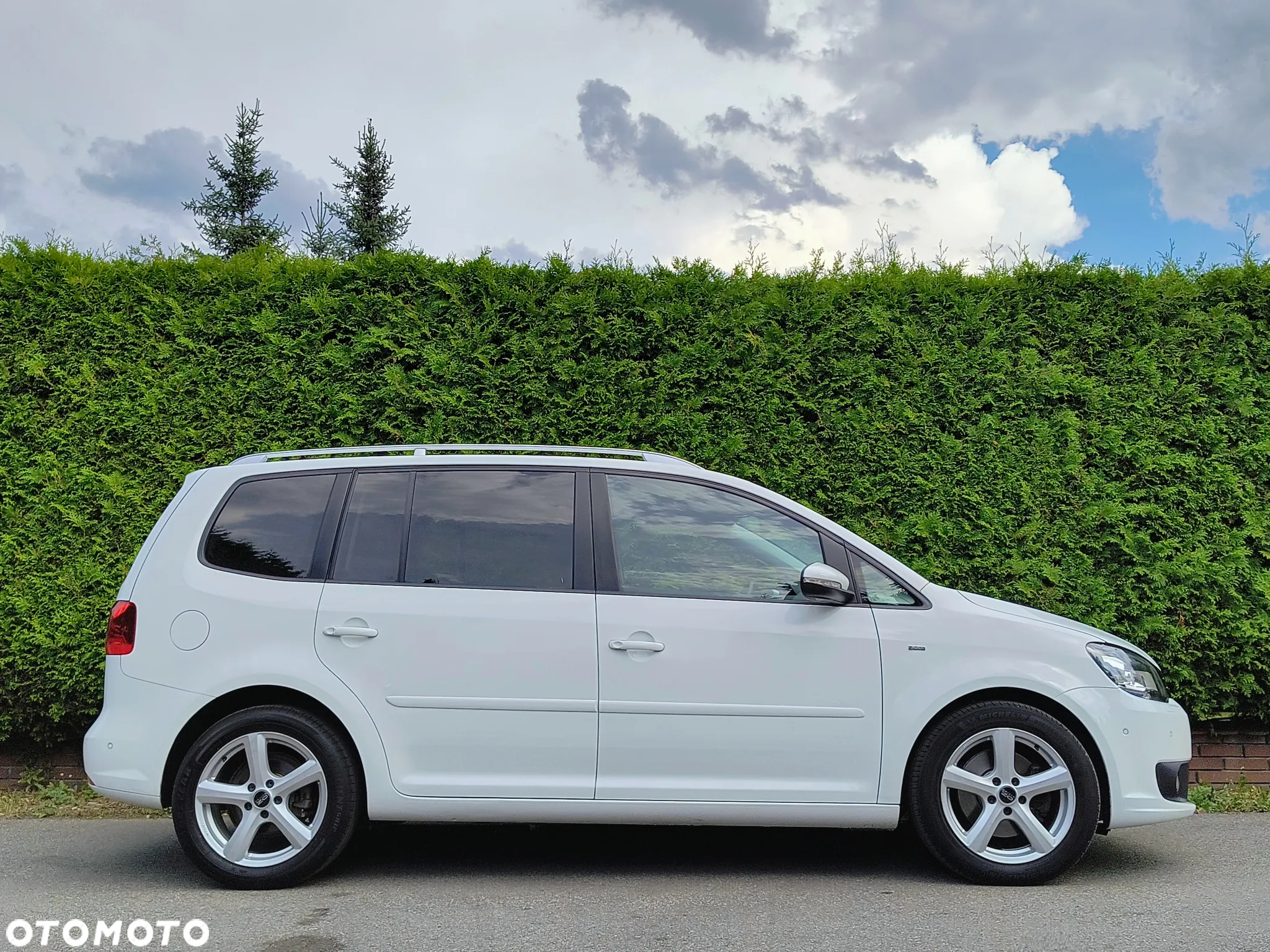 Volkswagen Touran 1.4 TSI DSG Cup - 8