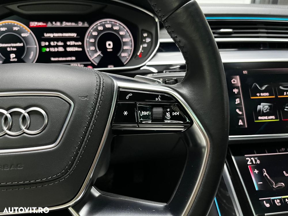 AUDI A8 2021 — imagine 31