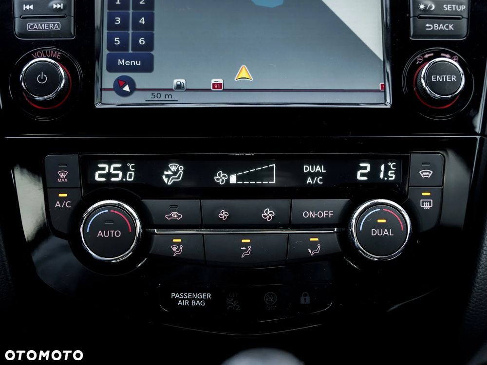 Nissan Qashqai 1.2 DIG-T TEKNA+ - 24