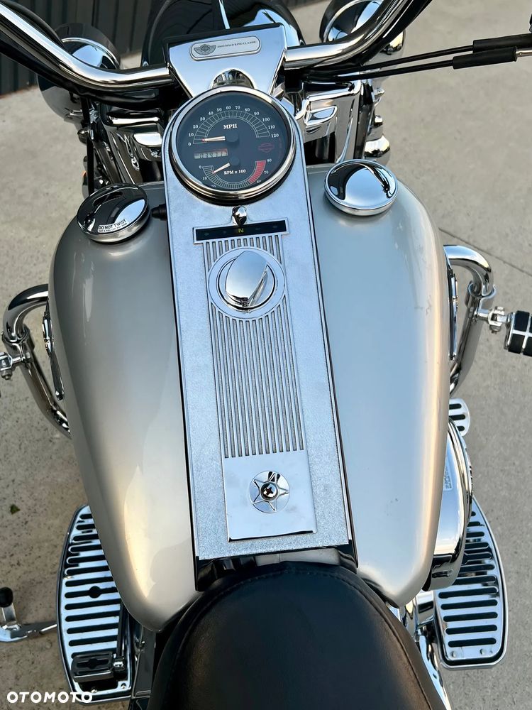 Harley-Davidson Touring Road King - 19