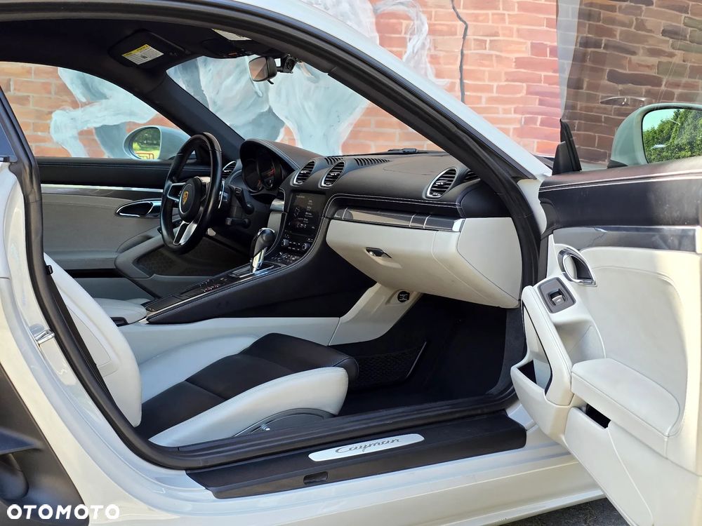 Porsche 718 Cayman PDK - 8