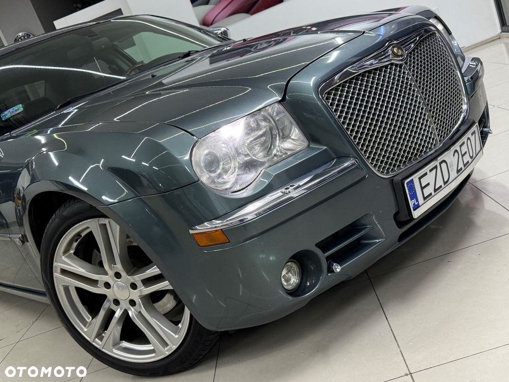 Chrysler 300C 3.0 V6 CRD - 16