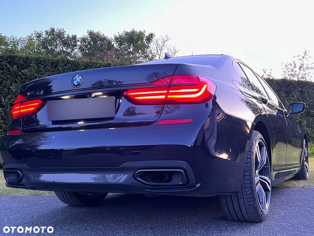 BMW Seria 7 740d xDrive - 9