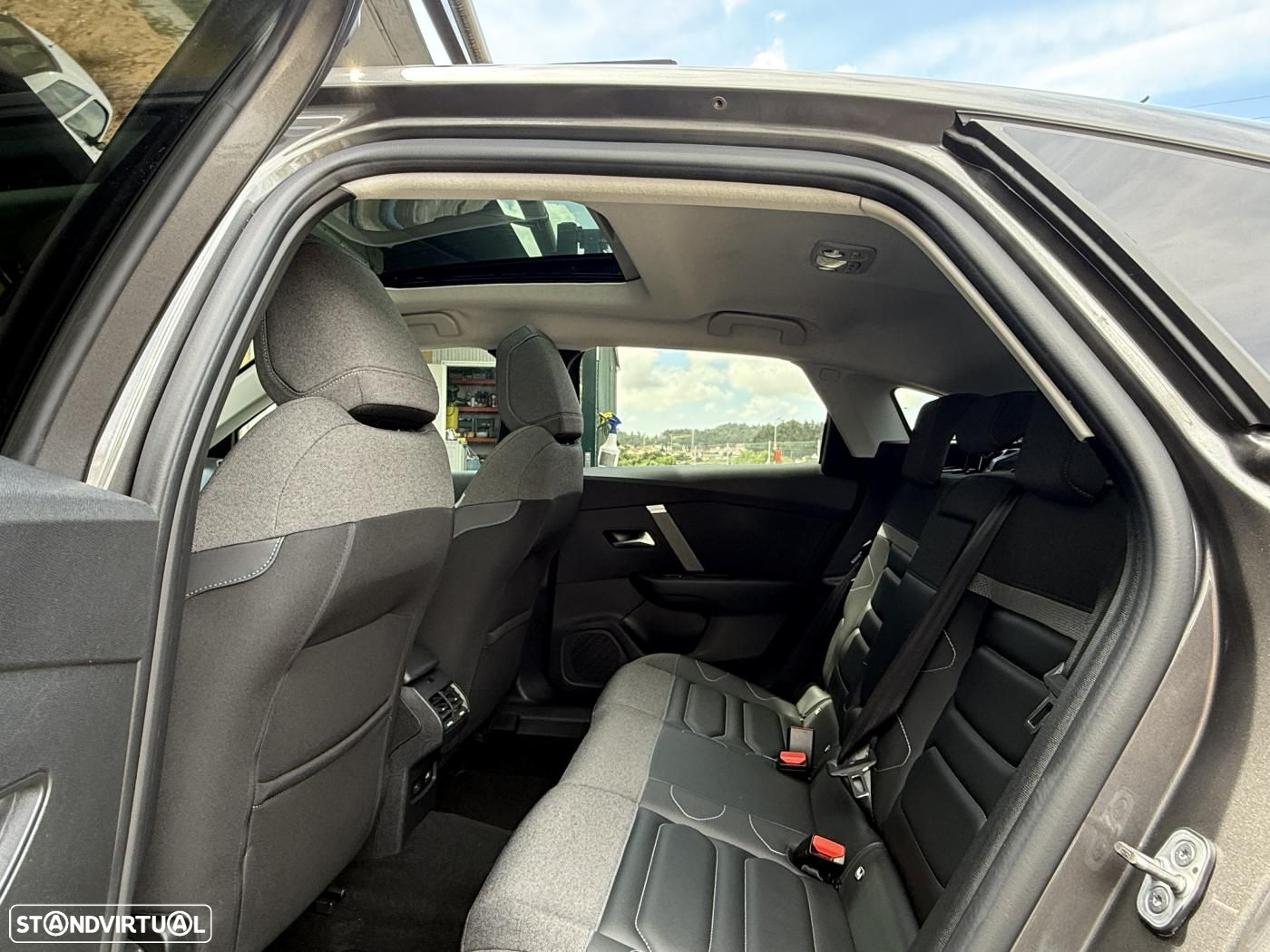 Citroën C4 1.2 PureTech Shine - 38