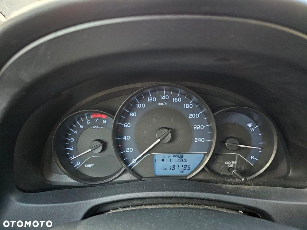 Toyota Corolla 1.6 Active - 19