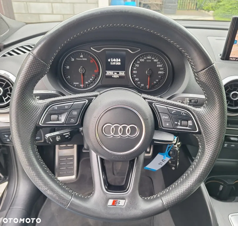 Audi A3 1.6 TDI Sport S tronic - 13