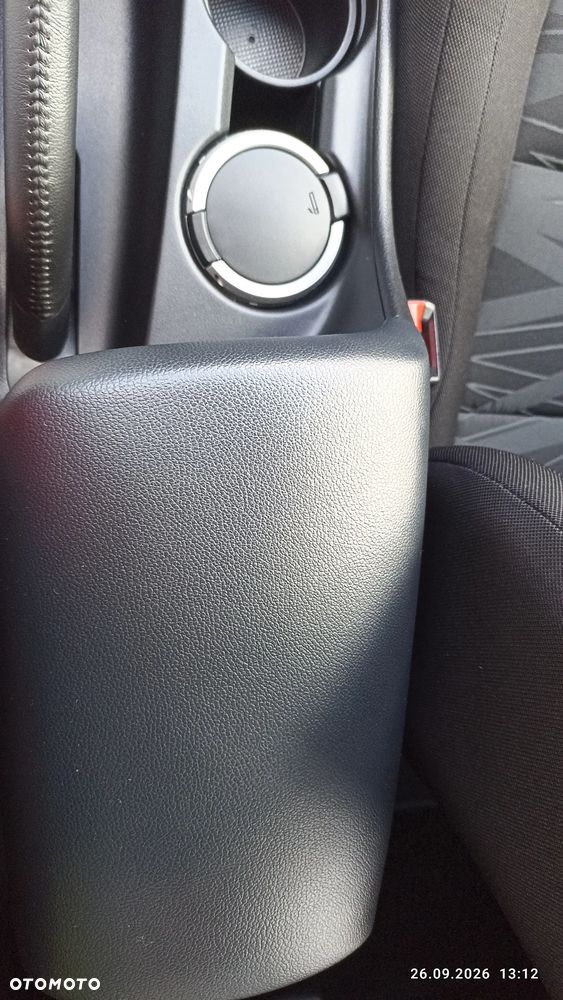 Kia Ceed 1.4 S - 33
