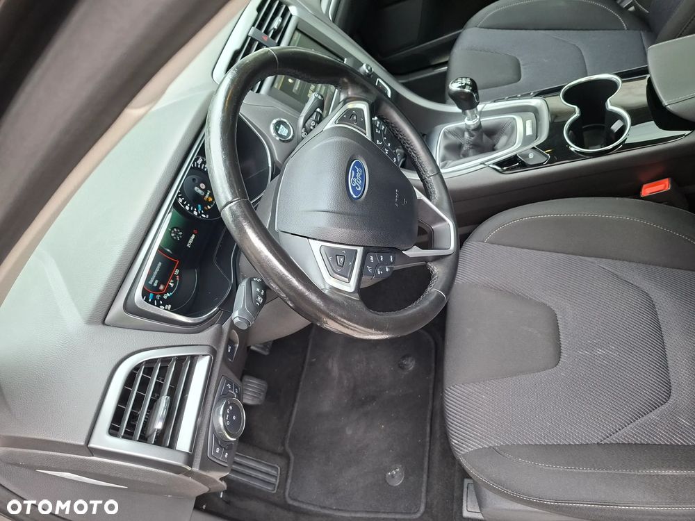 Ford Mondeo 2.0 TDCi ECOnetic Start-Stopp Titanium - 2