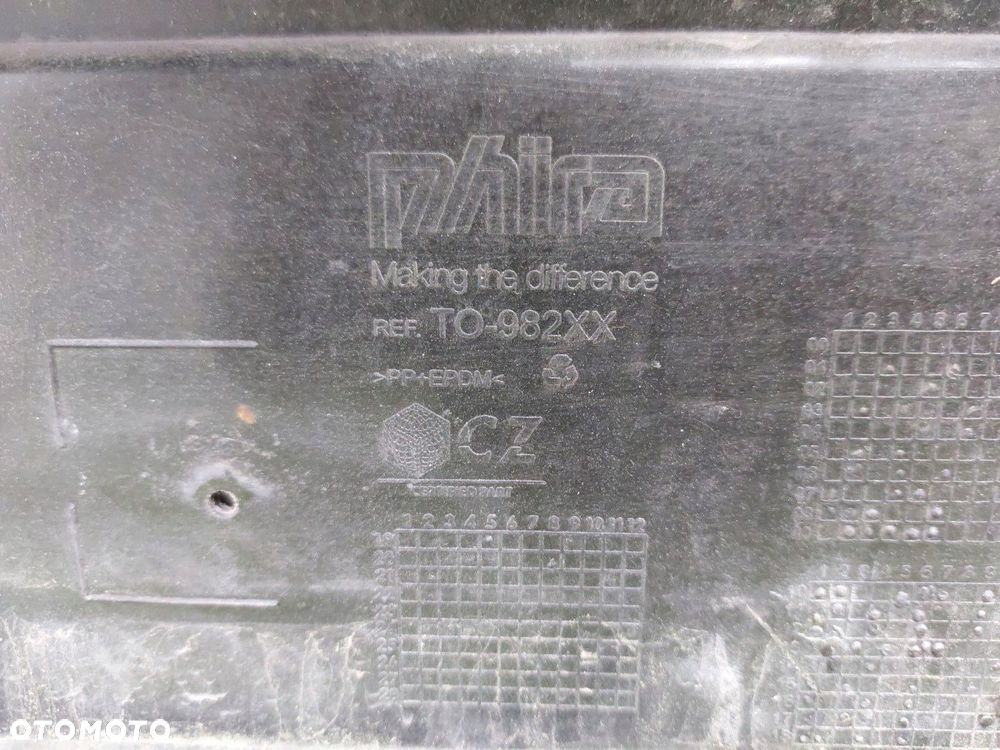 Zderzak przód przedni Seat Leon I 1999-2005 TOLEDO II LS7U - 7