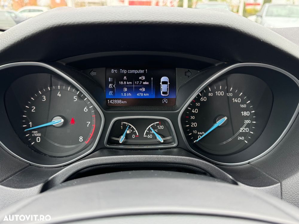 Ford Focus 1.5 EcoBoost Start-Stopp-System Titanium - 36