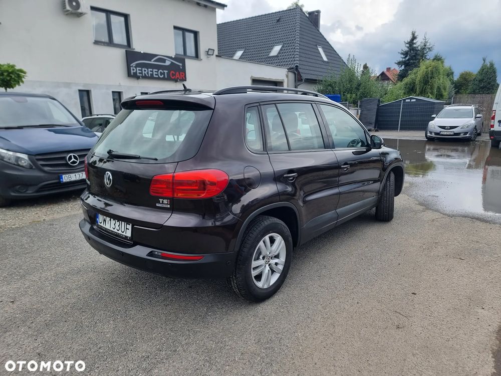 Volkswagen Tiguan 1.4 TSI Perfectline - 10