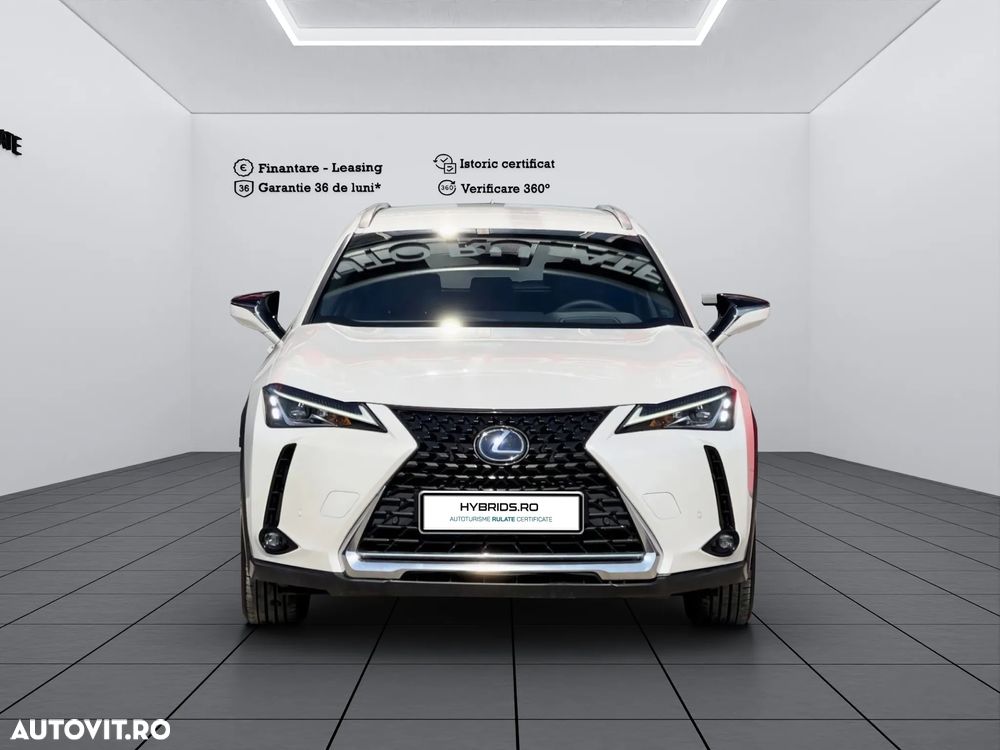 Lexus UX 250h Executive Line - 10