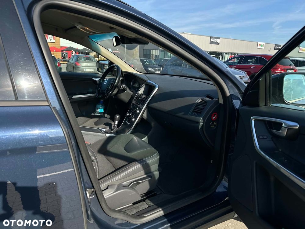 Volvo XC 60 - 10