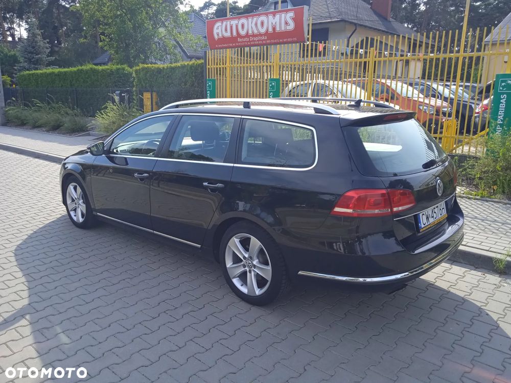 Volkswagen Passat 2.0 TDI DPF Highline - 12