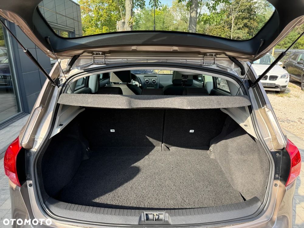 Nissan Qashqai 2.0 acenta - 21