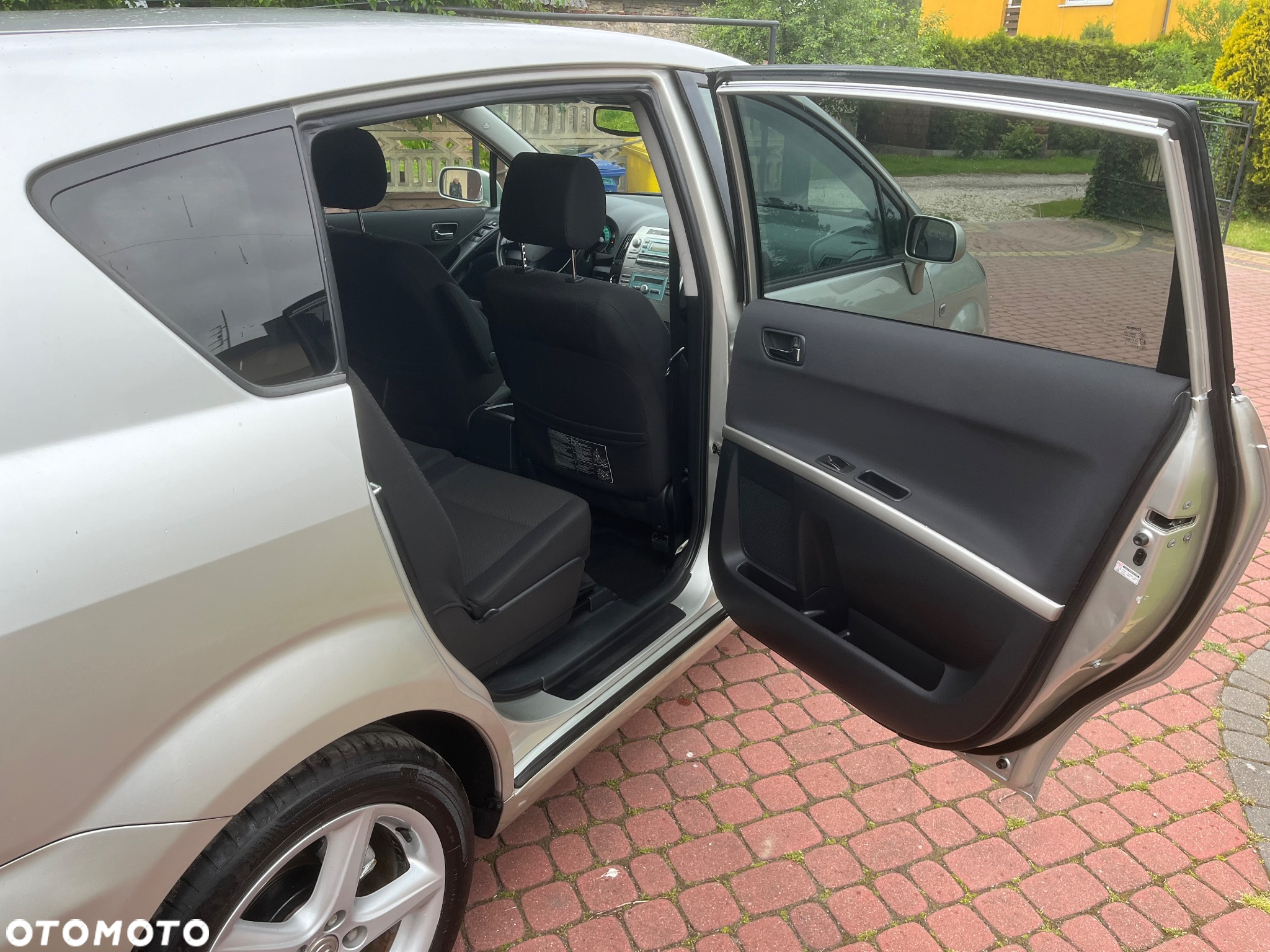 Toyota Corolla Verso 1.8 Sol + 7os - 27