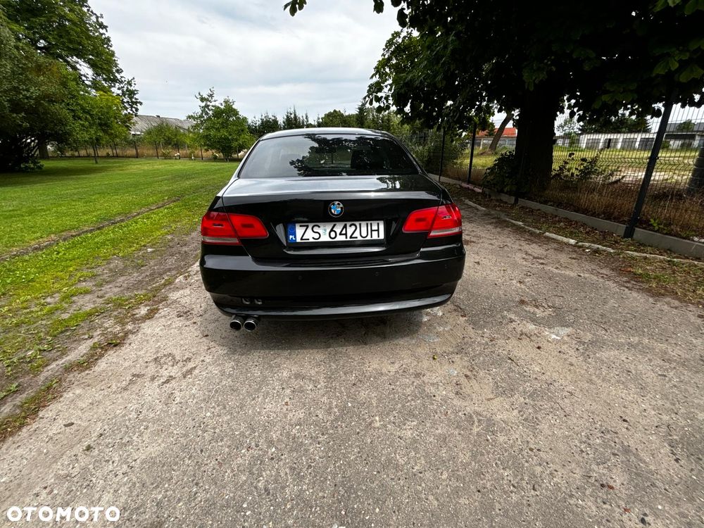 BMW Seria 3 320i Edition Exclusive - 6