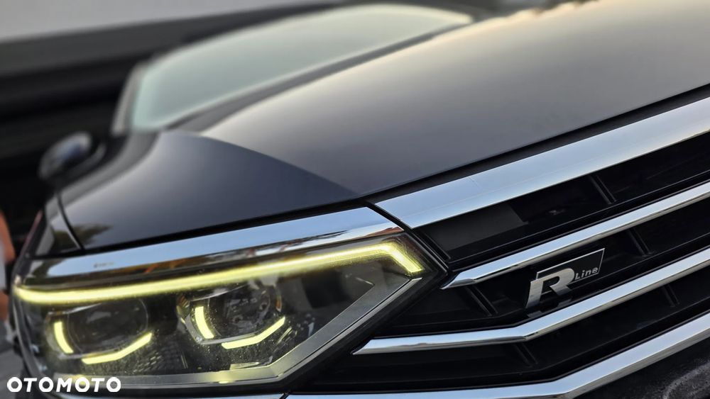 Volkswagen Passat - 33