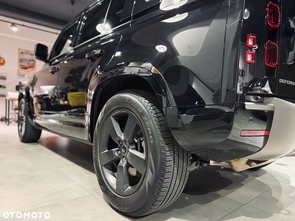 Land Rover Defender 3.0 D300 mHEV HSE - 8
