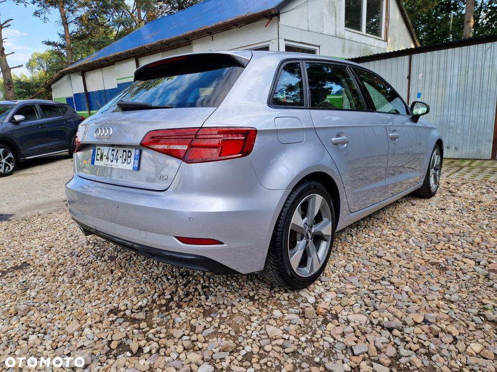 Audi A3 Sportback - 3