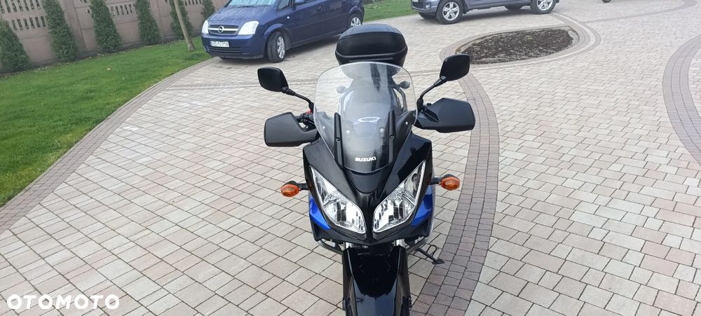Suzuki V-STROM - 9
