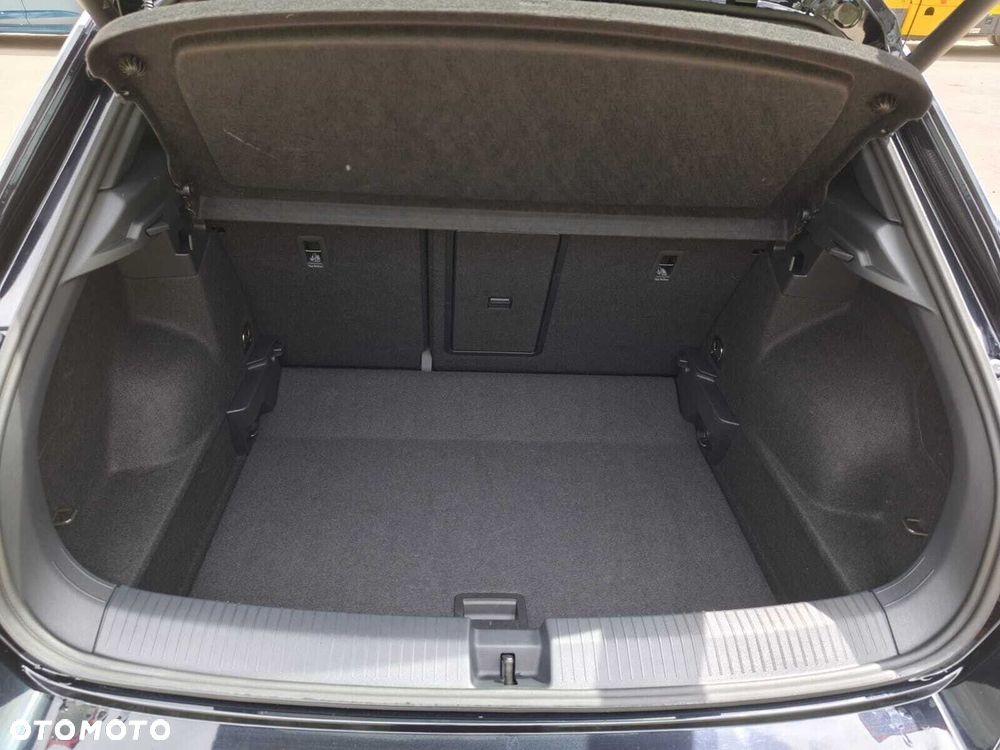 Volkswagen T-Roc 1.5 TSI R-Line DSG - 11