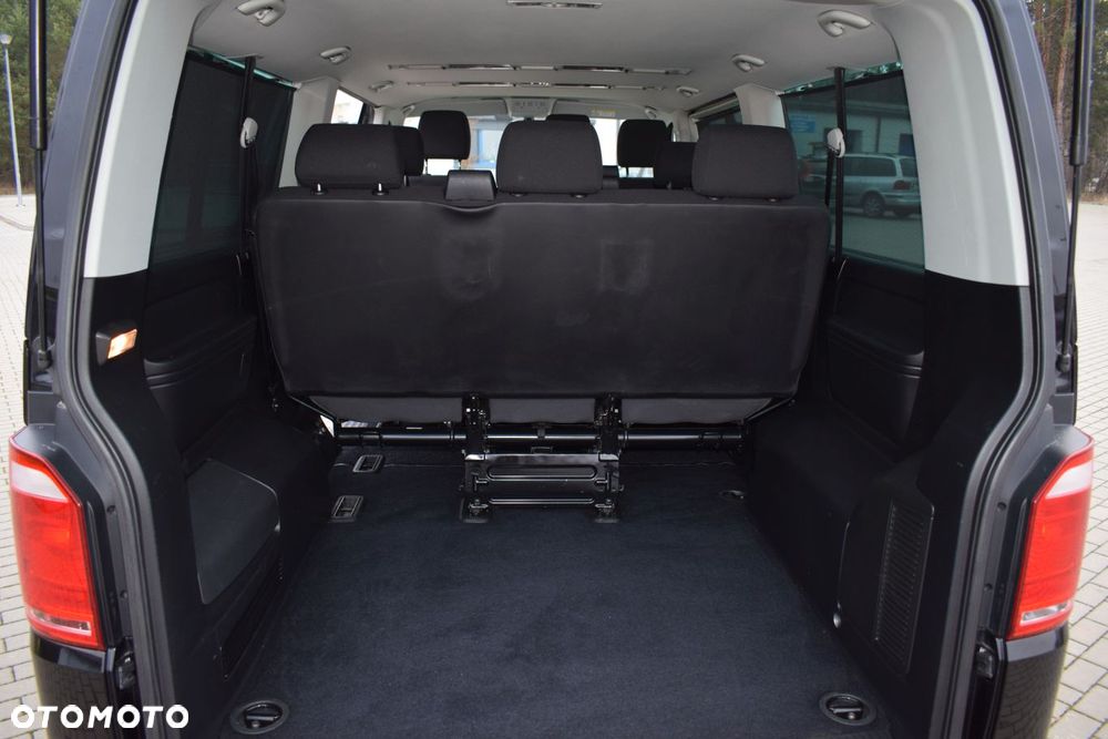 Volkswagen Transporter Caravelle DSG Lang Comfortline - 13