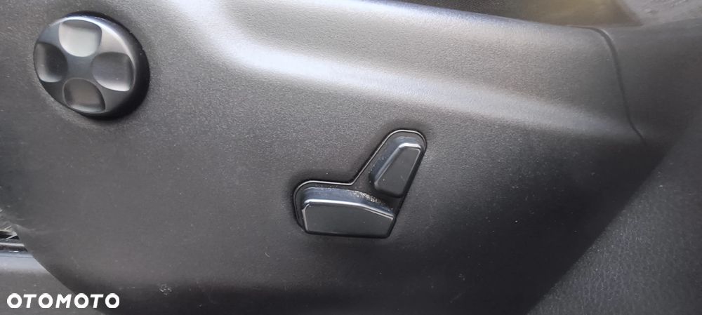 Jeep Grand Cherokee 3.0 CRD Overland Summit EU6 - 19