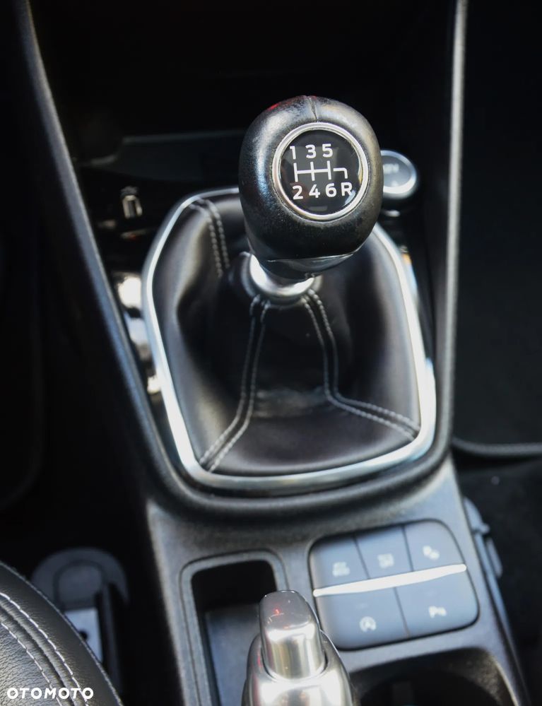 Ford Fiesta - 26