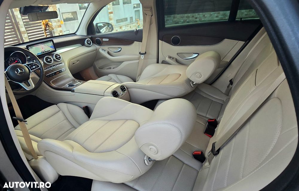 Mercedes-Benz GLC Coupe 200 MHEV - 12
