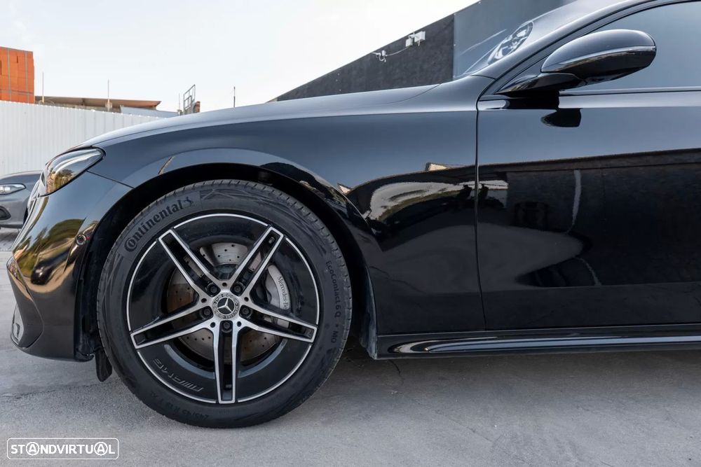 Mercedes-Benz E 220 d 9G-TRONIC AMG Line - 9