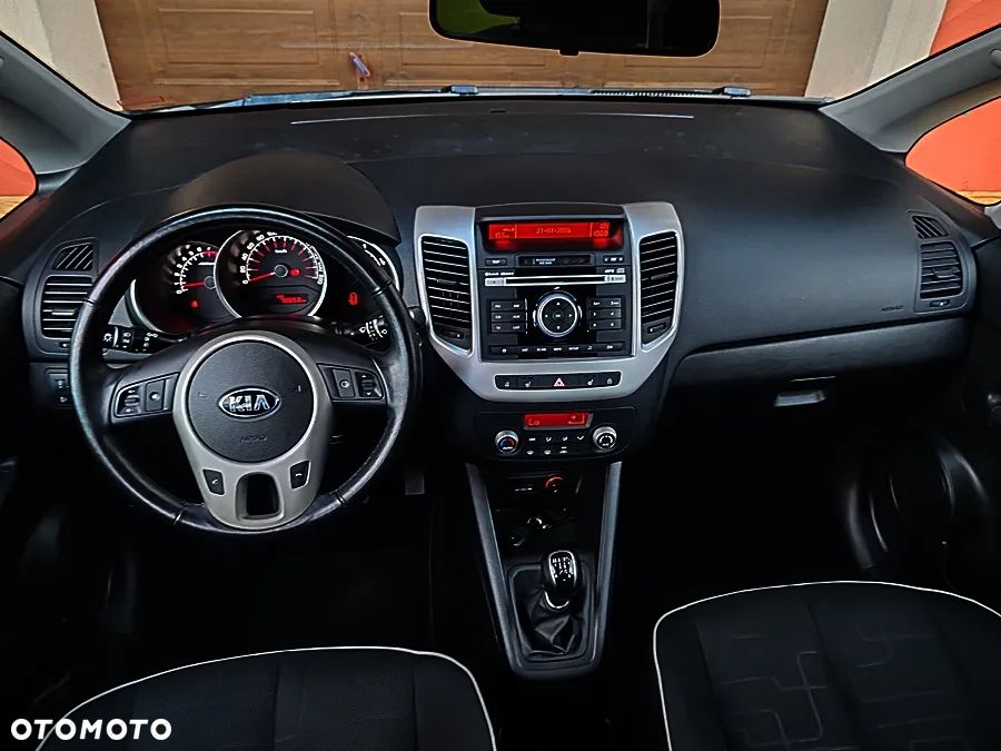 Kia Venga 1.4 CVVT Dream Team Edition - 18