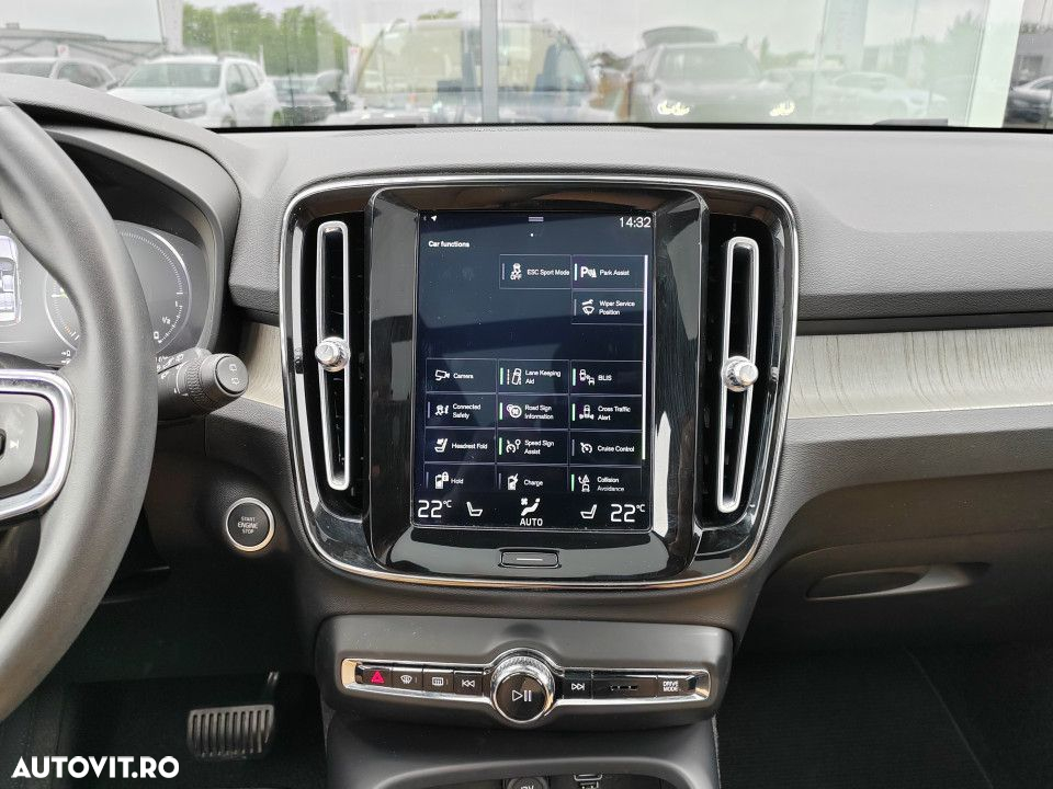 Volvo XC 40 Recharge T5 Twin Engine AT7 Inscription - 23