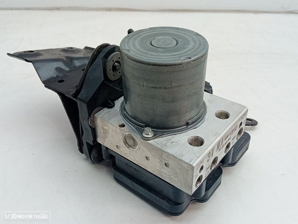 Centralina ABS VOLKSWAGEN Polo (AW1) - 1