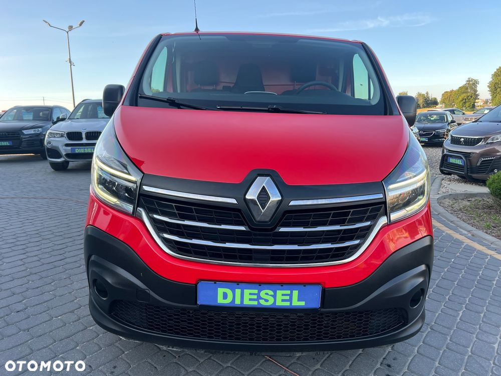 Renault Trafic - 2