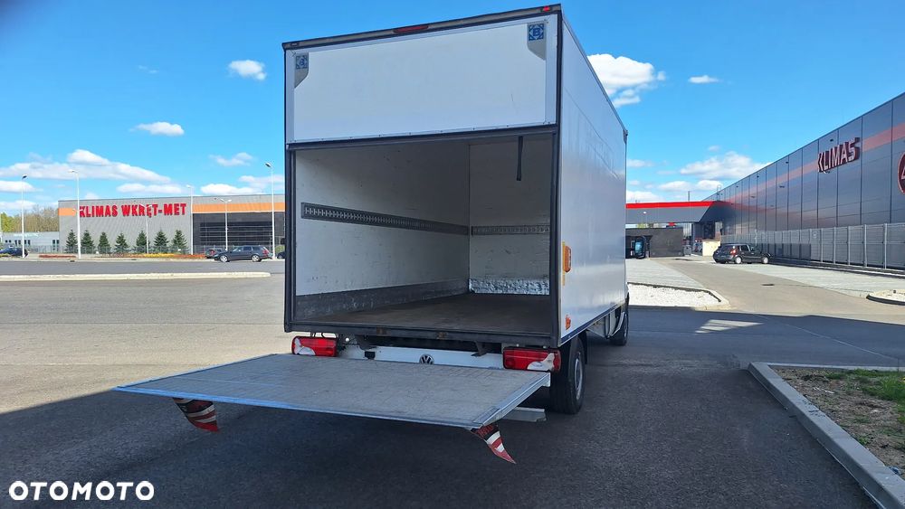Volkswagen CRAFTER - 22